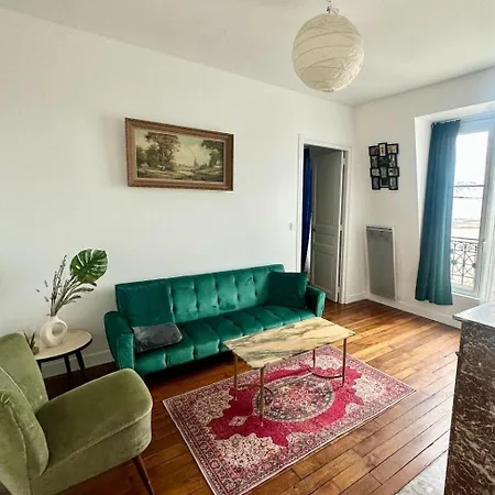 Private 2 Minutes From Zenith De Paris