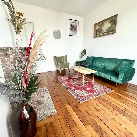 Private 2 Minutes From Zenith De Lejlighed