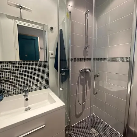 Private 2 Minutes From Zenith De Apartamento